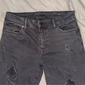 Men’s Distressed Skinny Jeans